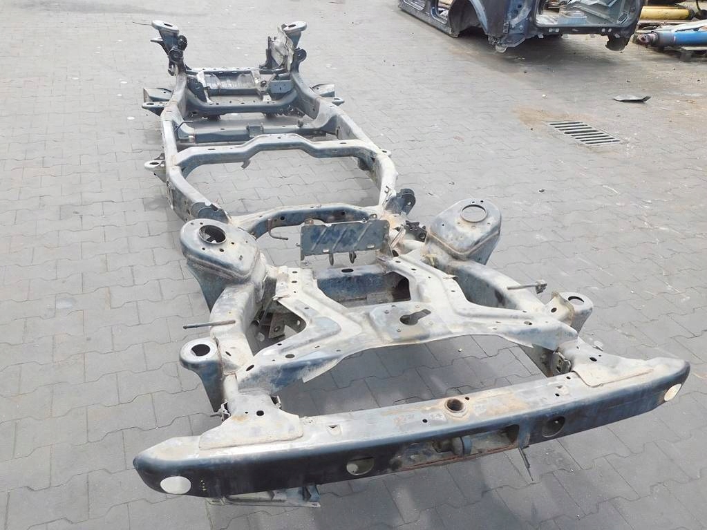 фото №2, Discovery iii l319 2.7td 04r рама