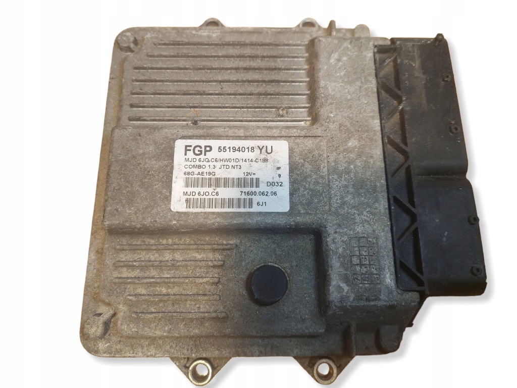 Купить Бортовой компьютер ecu двигателя opel combo 1.3 cdti 55194018 mjd6j0.c6 hw01d