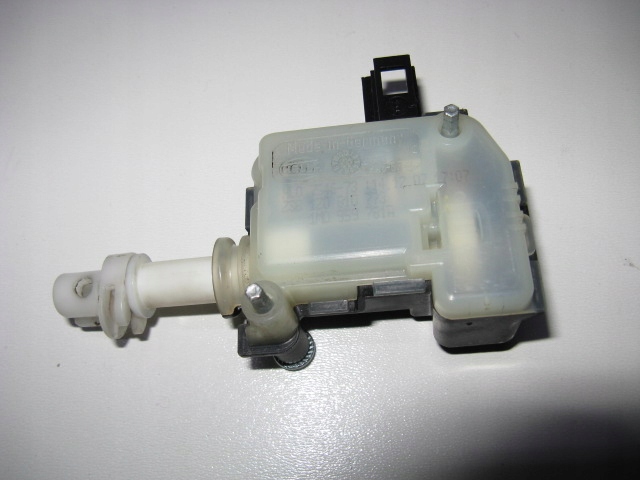 фото №1, Привод крышка заливной топлива seat leon ii