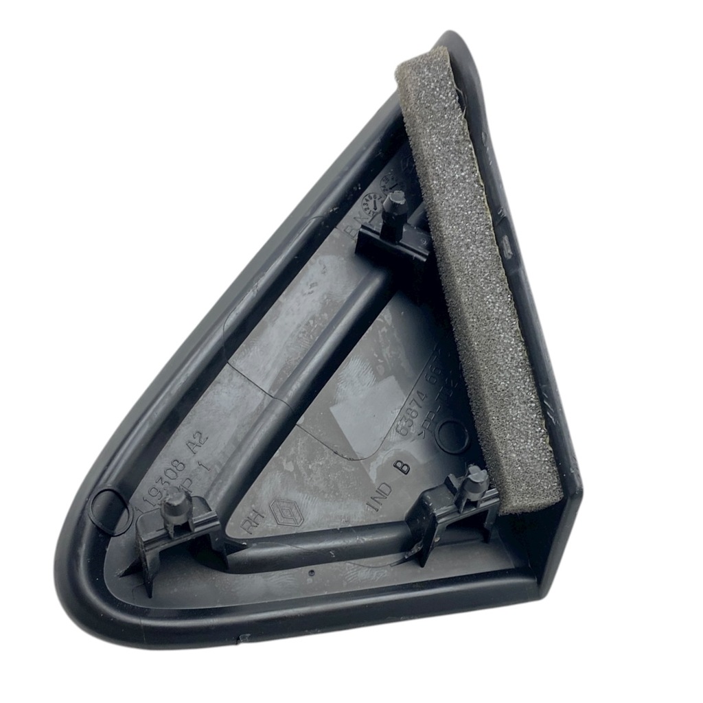 фото №12, Треугольник крыла правый dacia sandero iii 638746670r