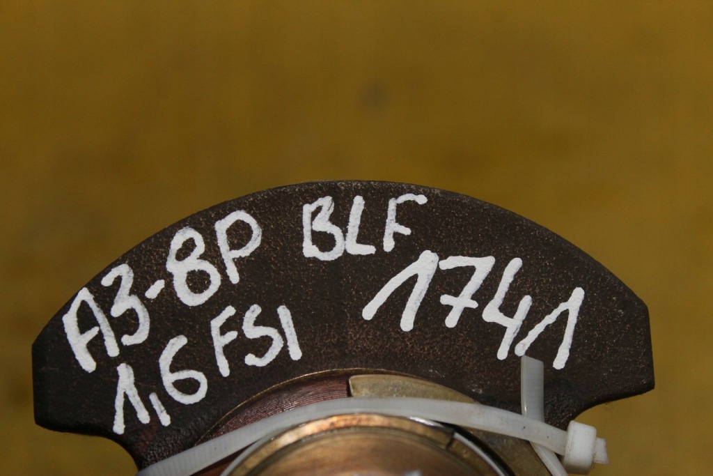 Wał коленчатый a3 8p golf v 03cak 1.6 fsi blf Цена