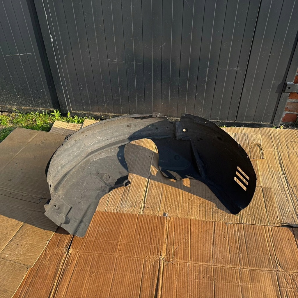фото №10, Підкрилок правий перед праве передні ford fiesta mk7 8a61-16114-b