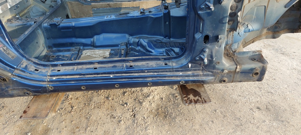 Купить Mercedes sl r230 порог правый