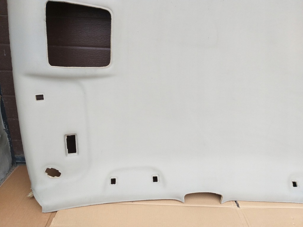 фото №5, Toyota avensis t27 kombi потолок