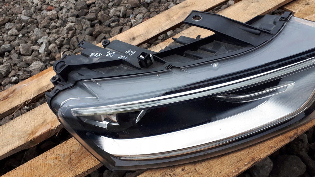 фото №14, Лампа фара перед правый audi q3 8u s-line 11-