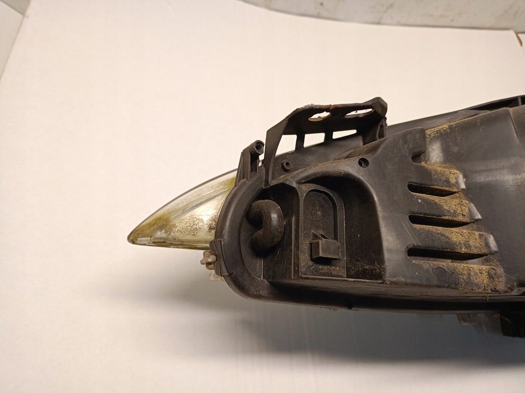 фото №7, Лампа перед права peugeot rcz