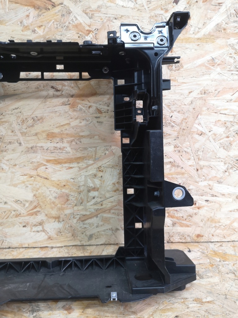 фото №9, Audi a1 ii pas передний усилитель 82a805588a