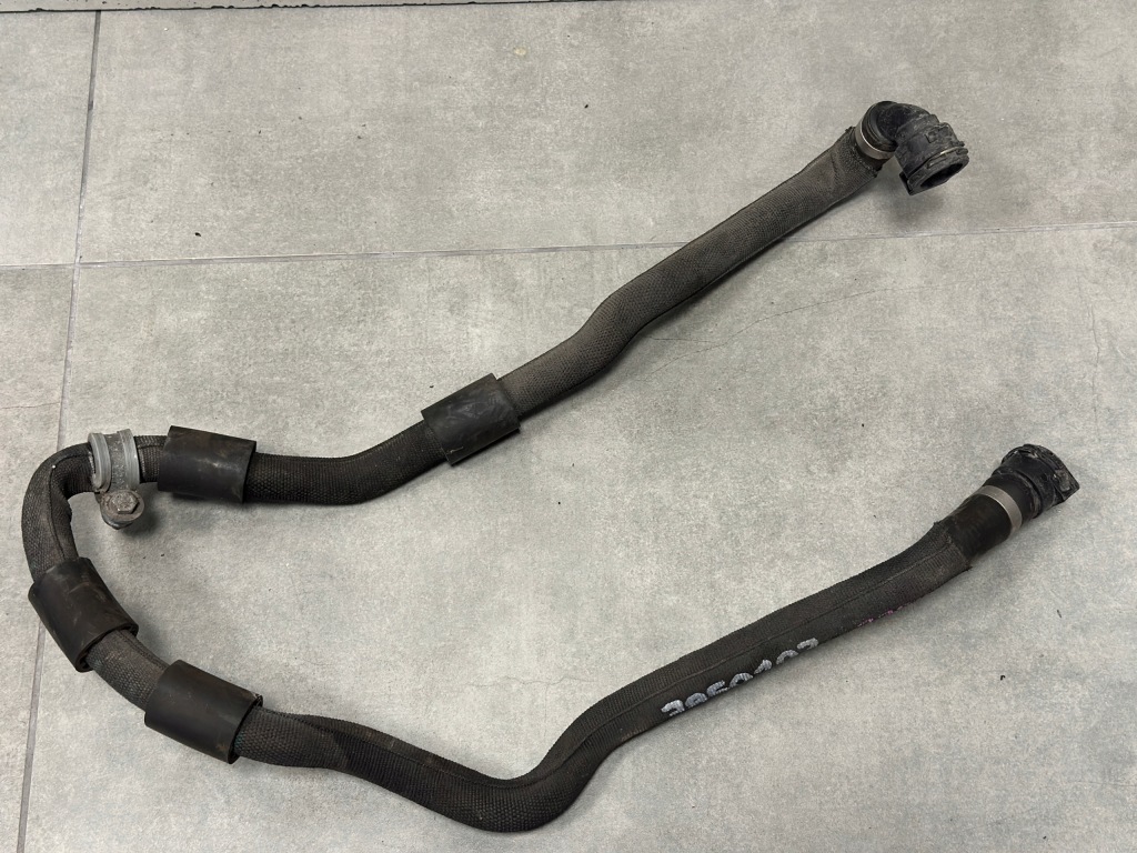 Купить Bmw x5m f85 x6 f86 шланг труба пабтрубок  радиатора воды 7850107