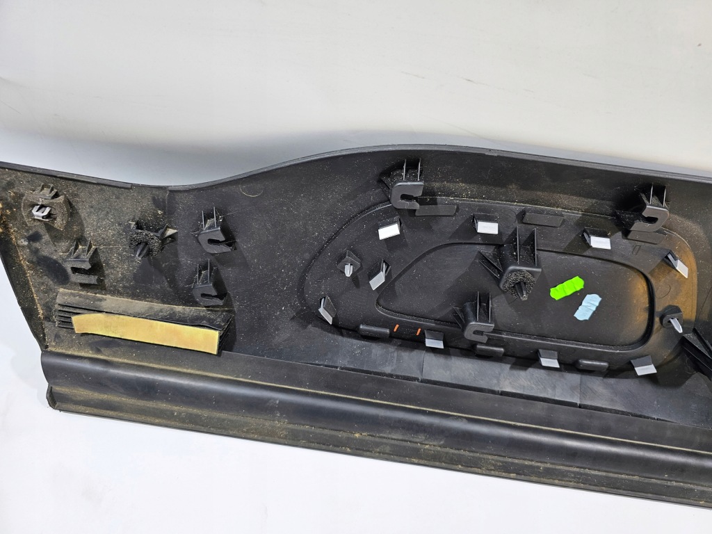 фото №8, Молдинг дверь правый перед citroen c5 aircross #2358