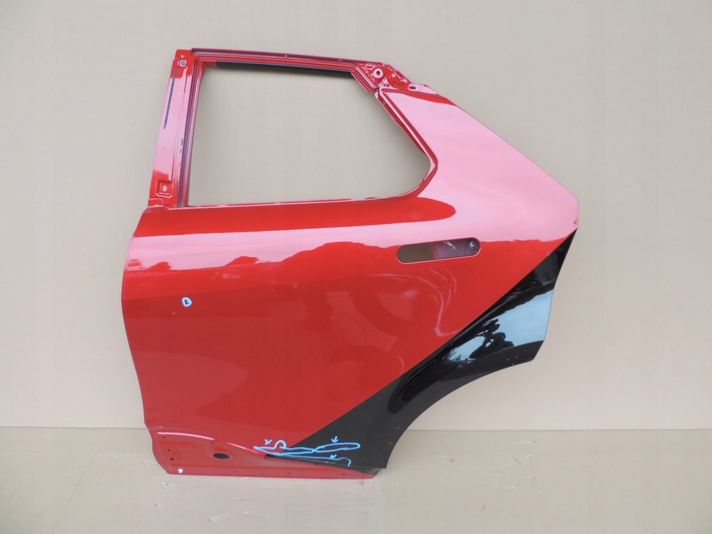 фото №1, Toyota c-hr chr ii 2024 2025 дверь левая задняя