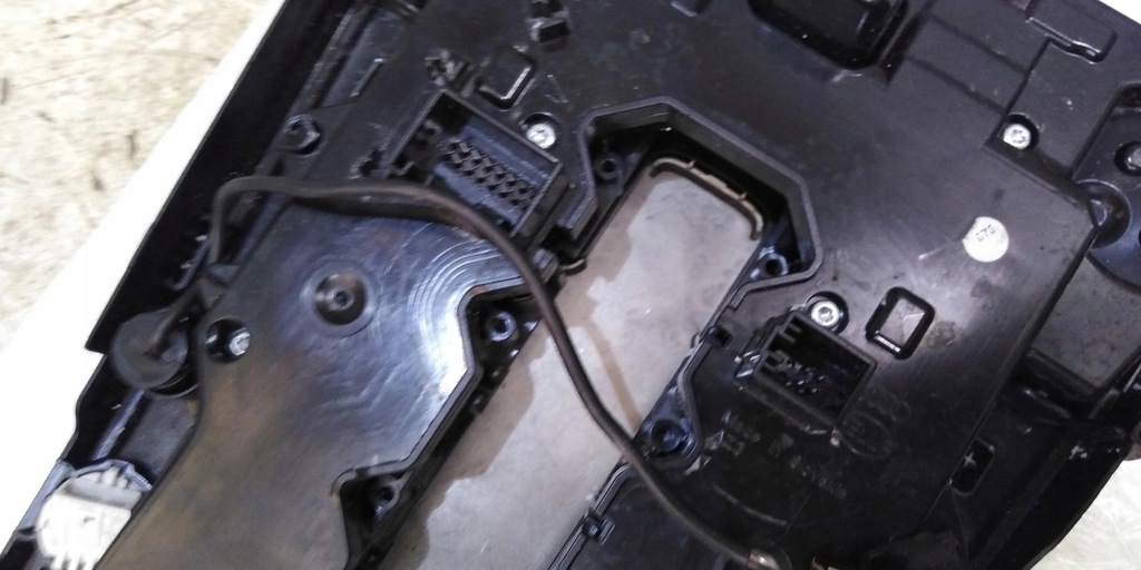 фото №8, Audi a5 8w лампа потолочный освещение кабины 4k0947135ae