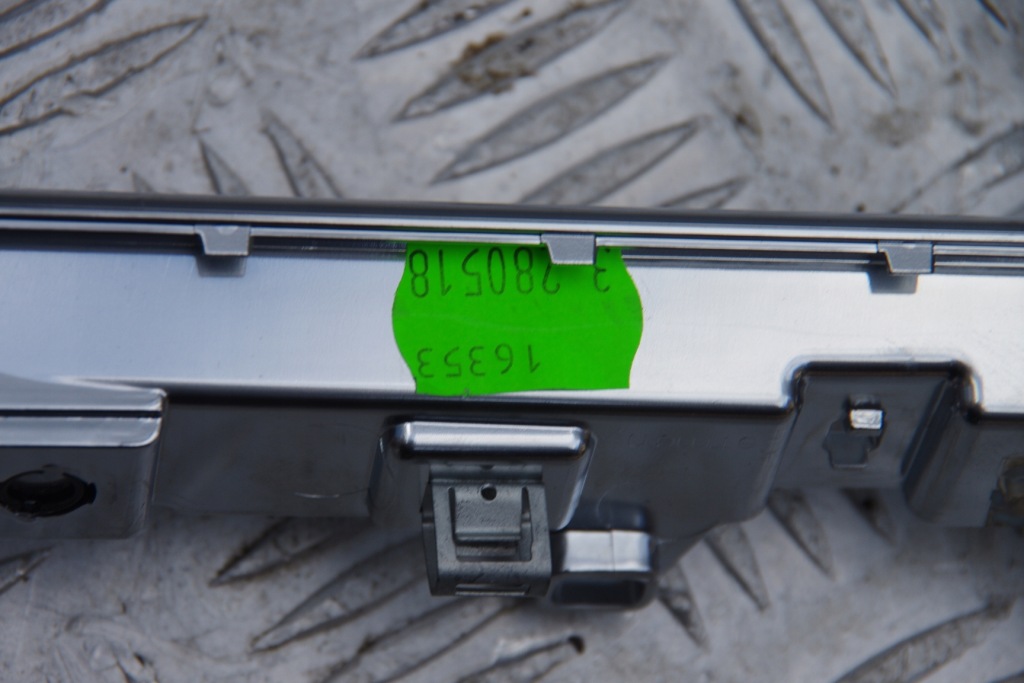 фото №8, Молдинг декоративная панели консоли porsche panamera 971 16-23 971858860b v08