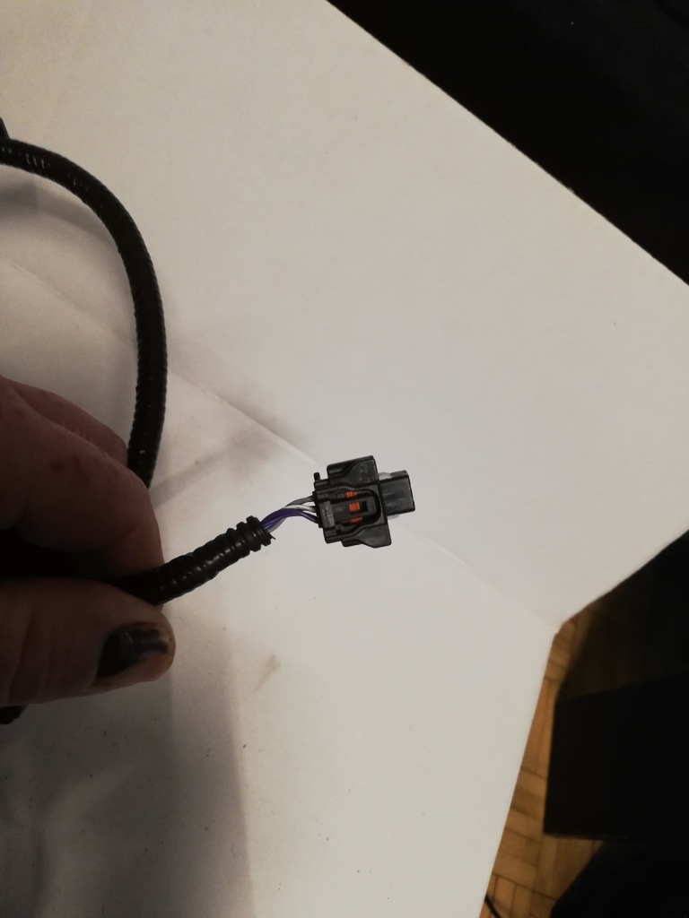 фото №10, Toyota corolla e21 yaris chr колодка датчиков ptc 3 контакты