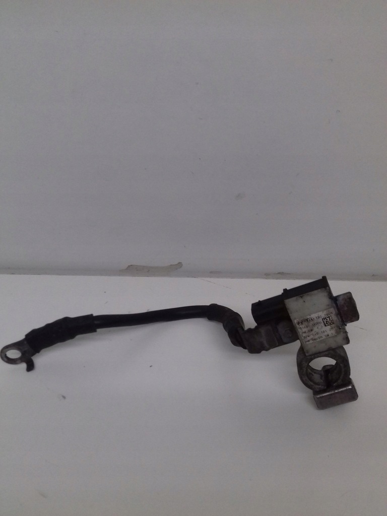 фото №1, Kia venga hyundai ix20 37180-1k000 клемма минусовая