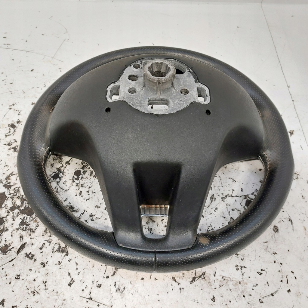 фото №12, Volvo v40 ii r-design 2014 воздуховод кожаный круиз-контроль