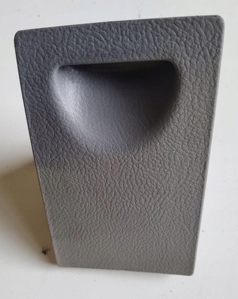 фото №1, Kia sorento i бардачок 84753-3e000