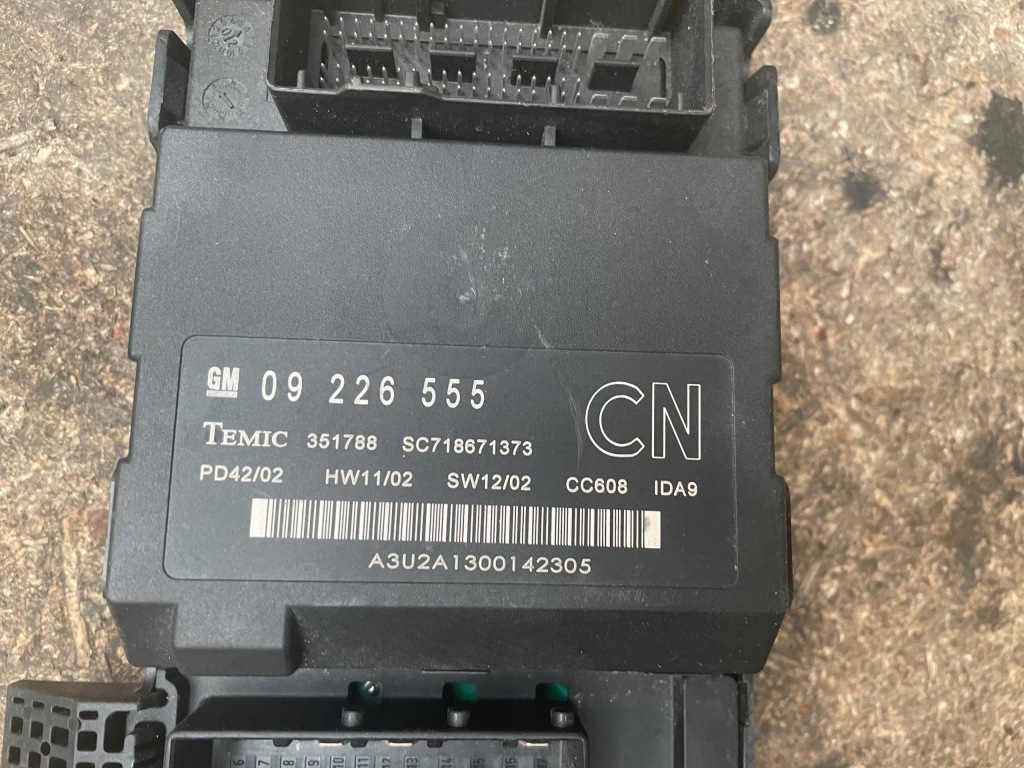 фото №4, Opel vectra c коробка запобіжників модуль