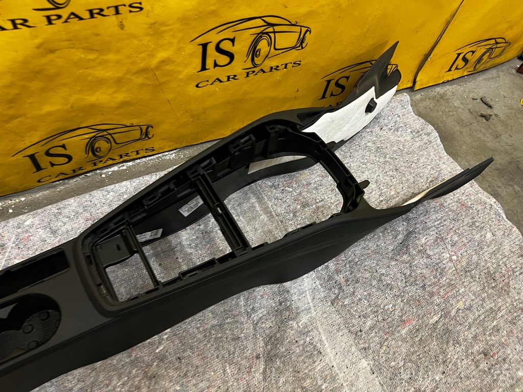 фото №12, Тунель підлокітник панель середній захист skoda scala