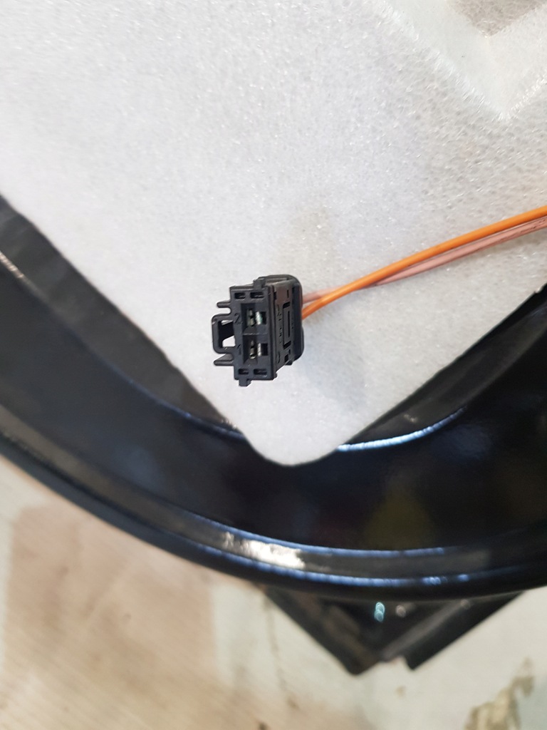 фото №13, Дверь левый задняя peugeot 307 2004r eu exl 5d