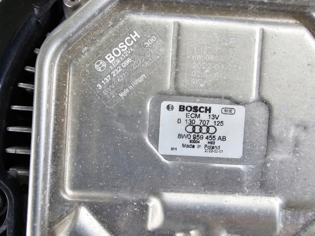 Комплект радиатор вентиляторы audi a8 d5 60 tfsi e quattro 462 km Киев