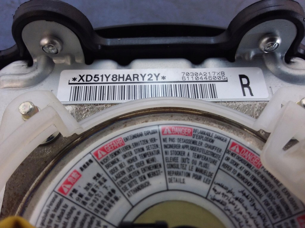 фото №16, Mitsubishi colt z30 lift приборная панель приборная консоль