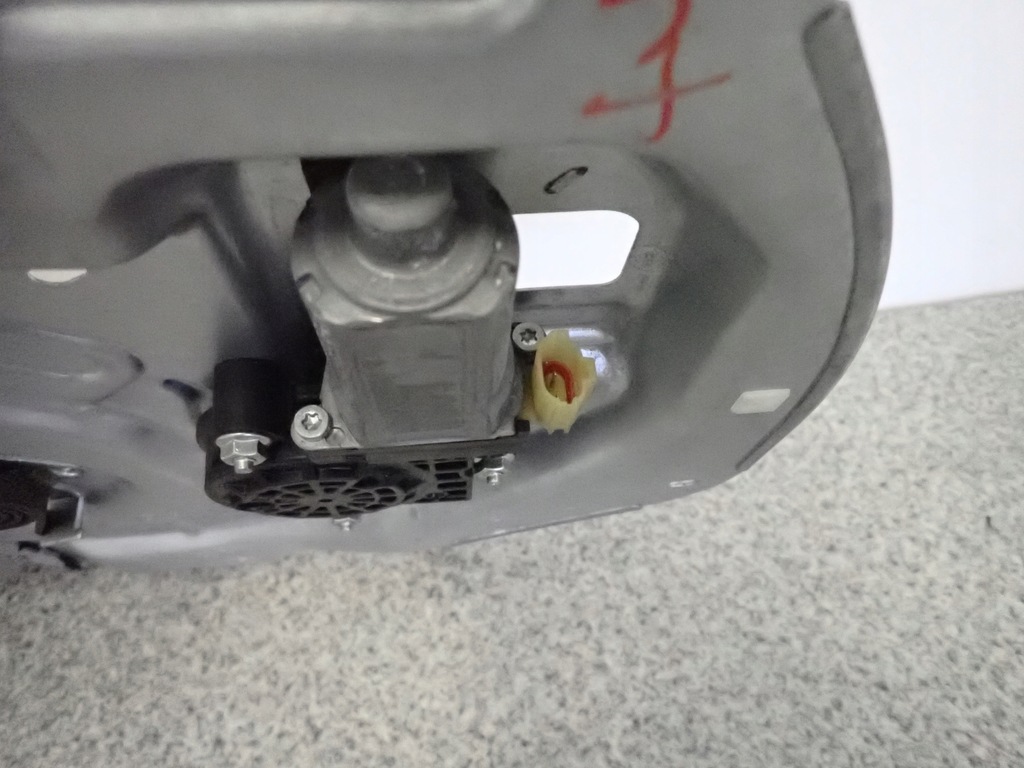 фото №5, Hyundai tucson 04-09 подъемник стекло передний левый