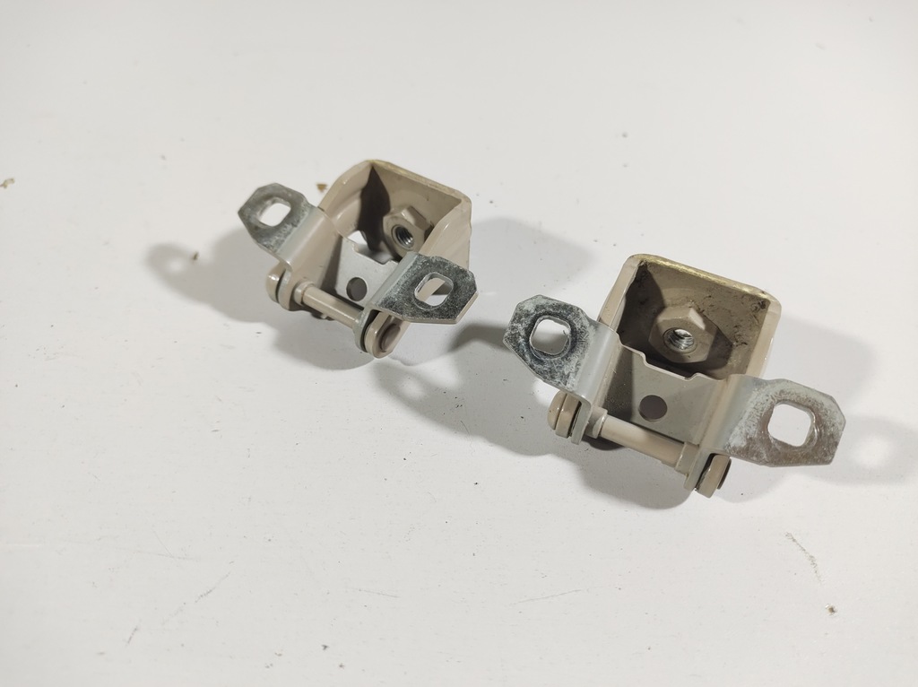 фото №9, Jeep compass 17r- петли крышки багажника