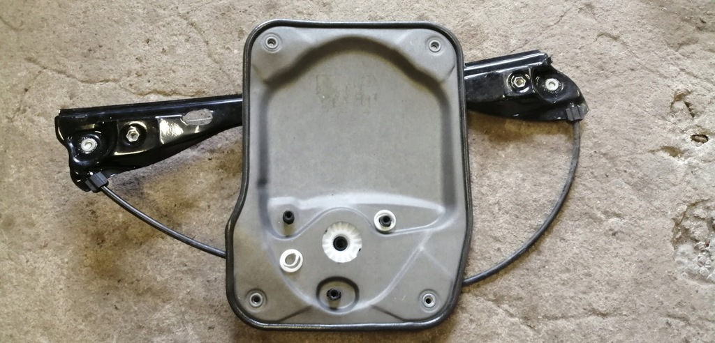 фото №1, Skoda fabia ii підйомник правий задня задній