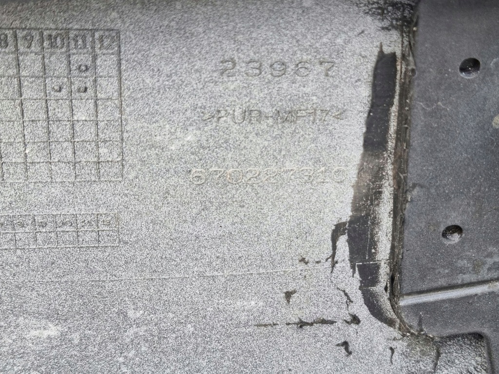 фото №12, Maserati granturismo trofeo бампер передний перед 670227310