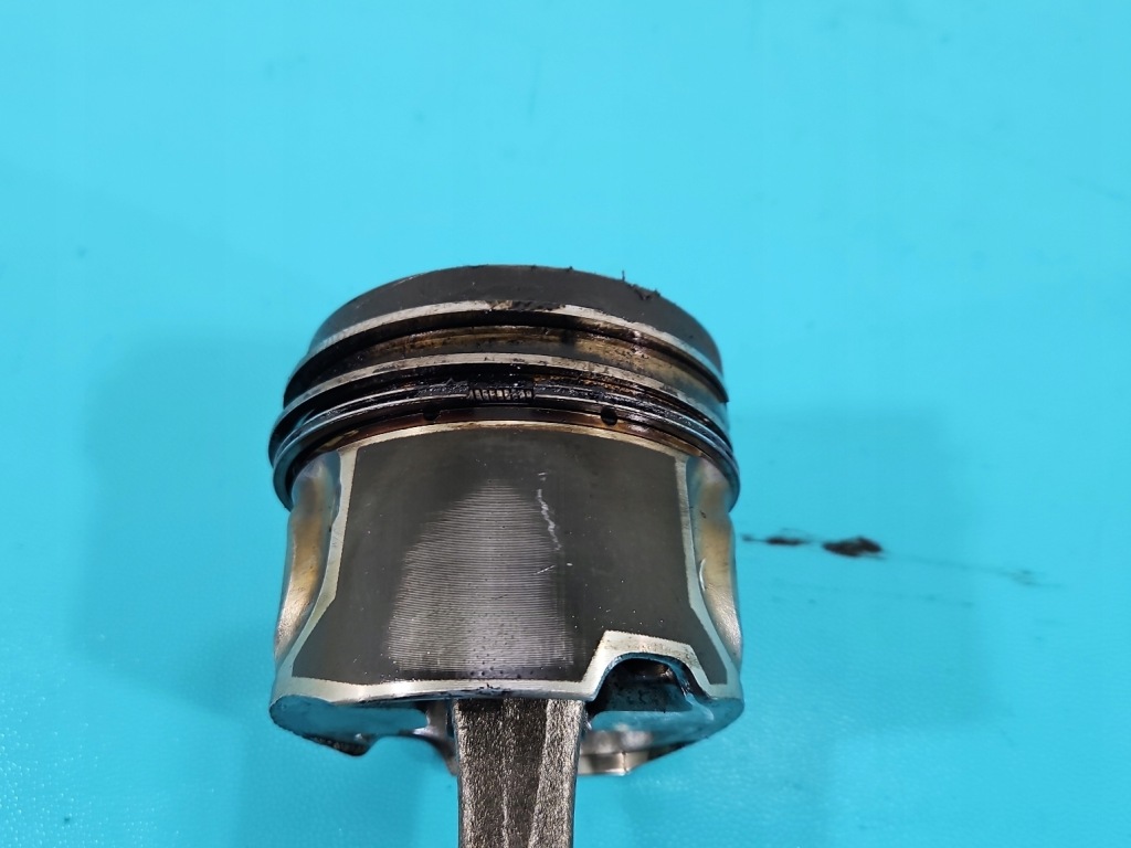 Поршень audi a6 c6 3,0 tdi 224km Київ