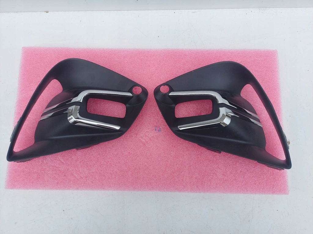 фото №1, Renault clio v 19- решітка бампера ліва права