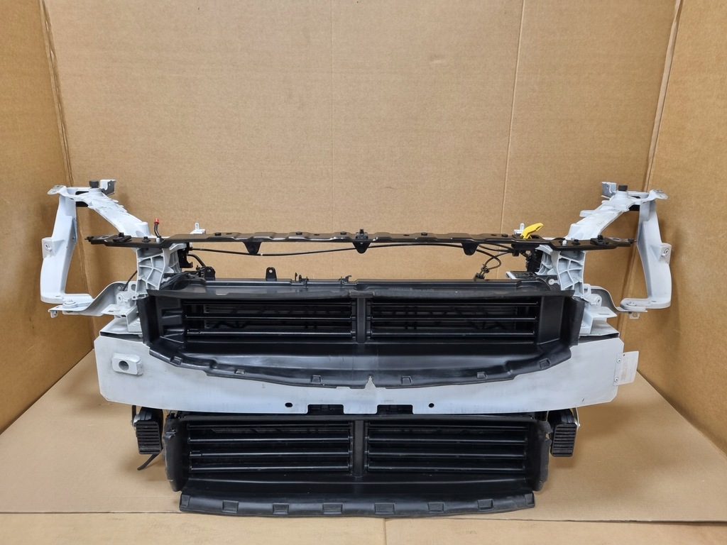 фото №1, Polestar 2 kompletny pas передній радіатор