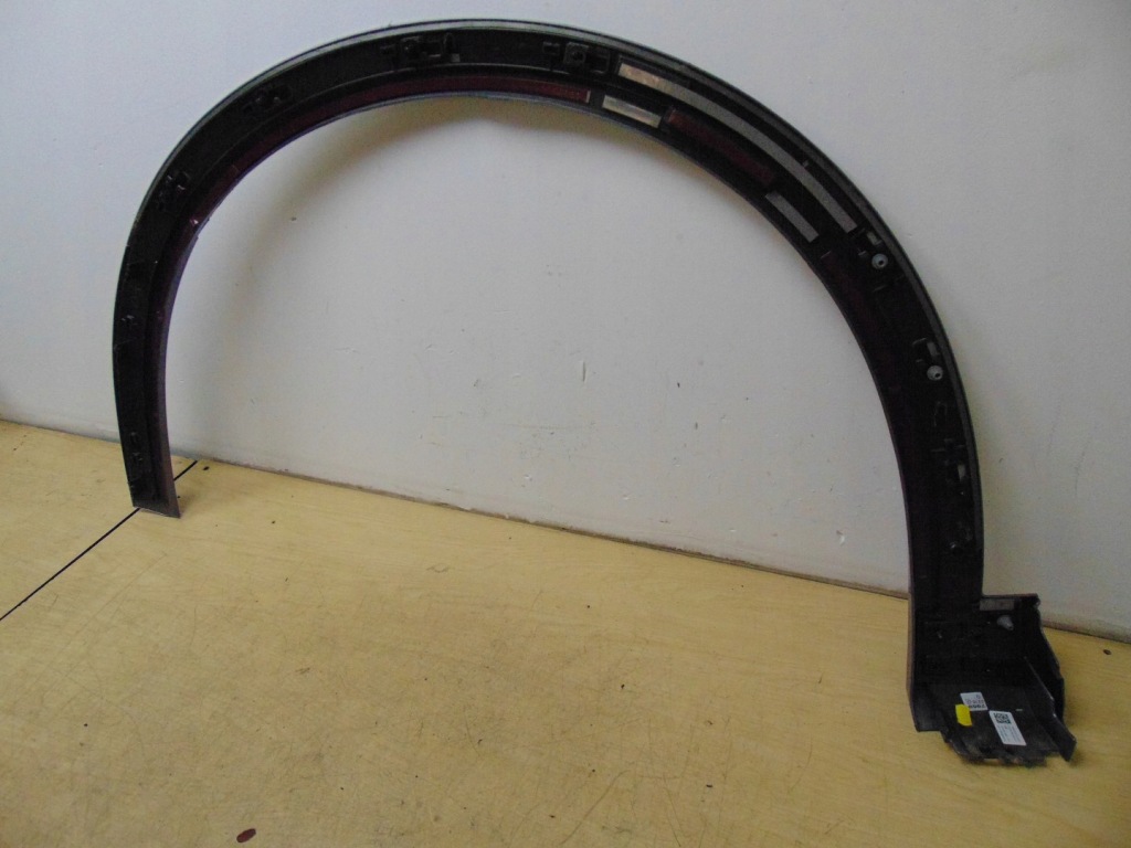 фото №13, Накладка крыла правая перед audi e-tron 4ke