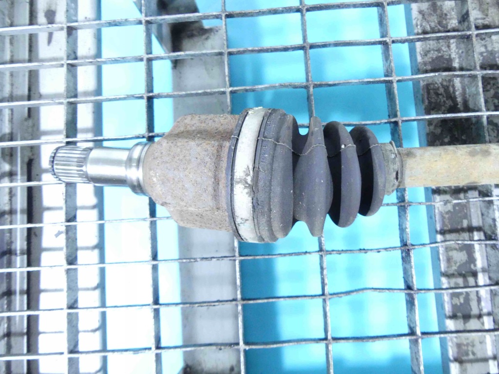 фото №3, Привідний вал ліва volvo v50 1.8 16v