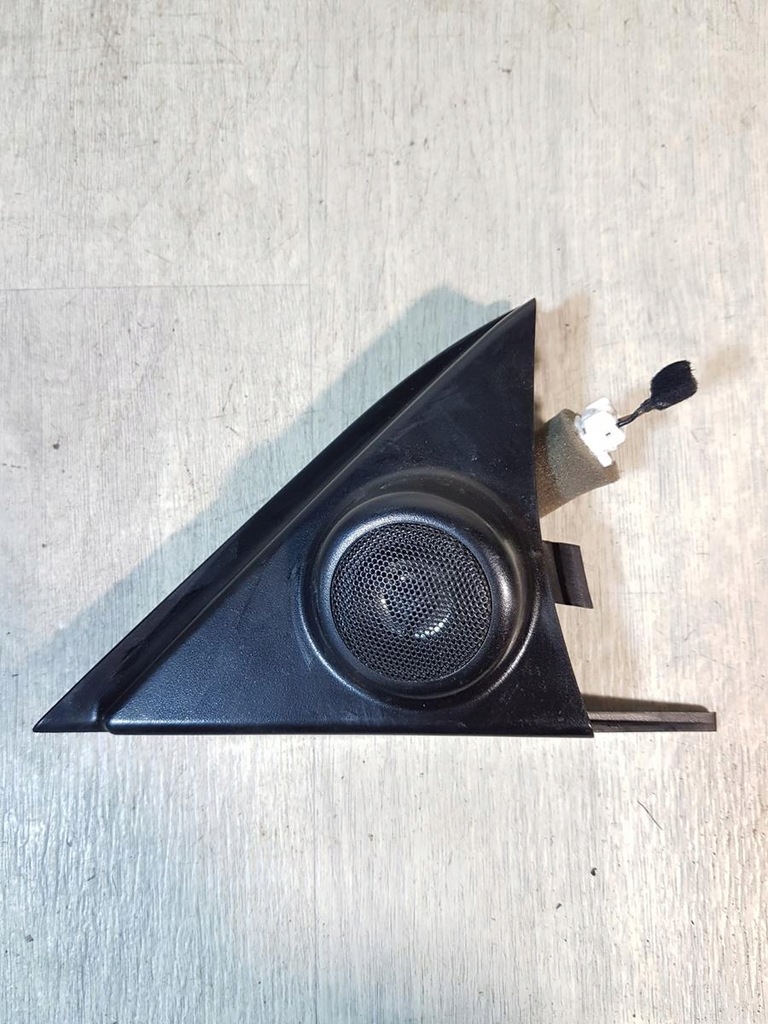 фото №1, Защита треугольник динамик перед левая kia sorento