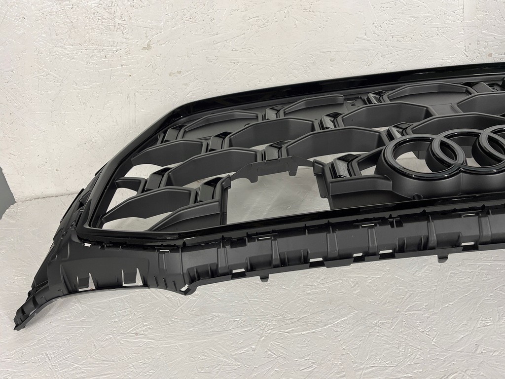 фото №12, Audi sq8 решётка радиатора решётка радиатора оригинал накладка 4m8853651bs