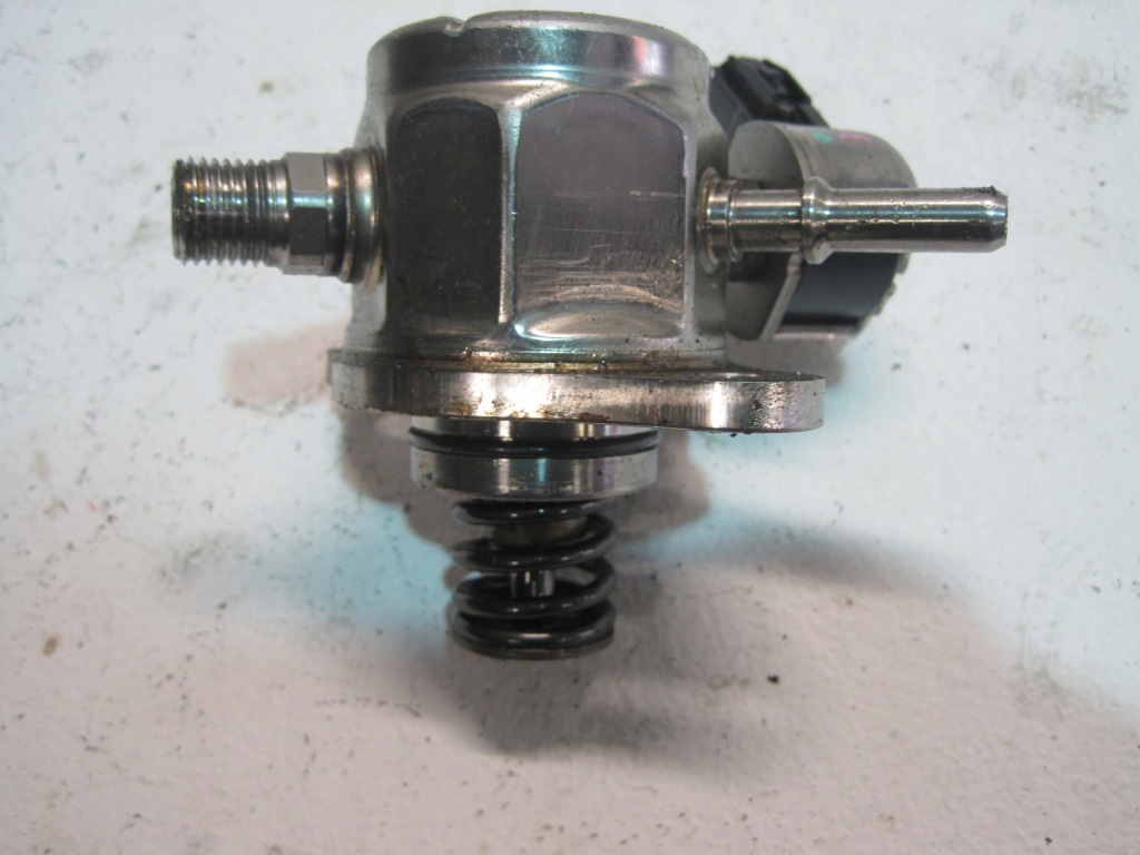 Купить Насос топлива toyota 23101-f2010 1,5i