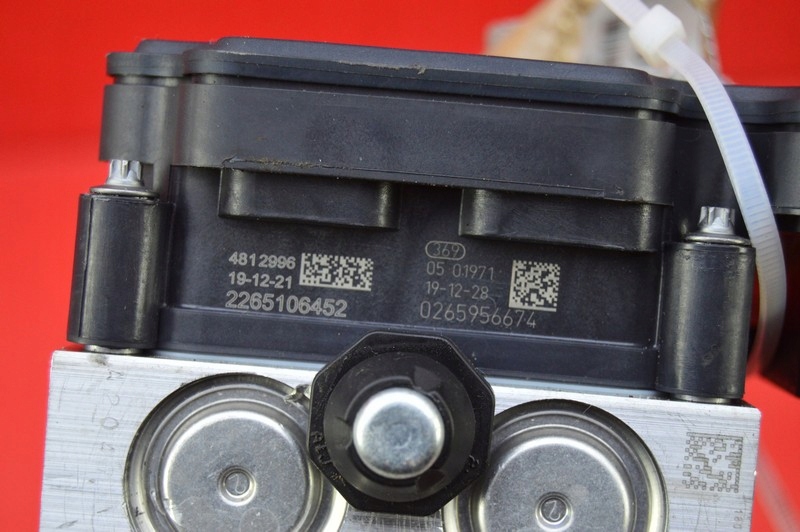 фото №8, Насос abs 0265956674 nf6w437a0 mazda mx5 mx-5 iv nd 2.0 skyactiv 184 km