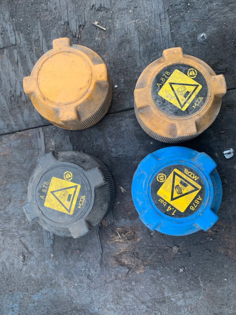 фото №1, Albea palio strada кришка бака розширювальний