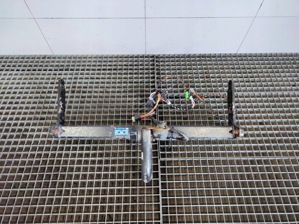 фото №8, Hak буксировочный tow-trust съемный модуль жгут volvo v60 i lift