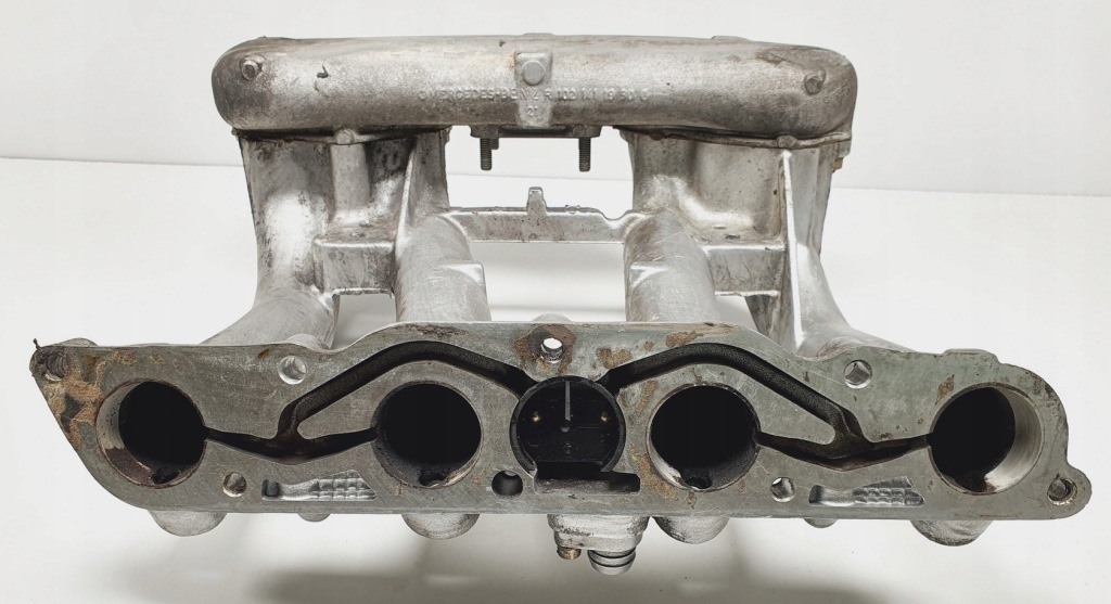 Колектор впускний  mercedes w201 1.8 r1021413501 Доставка