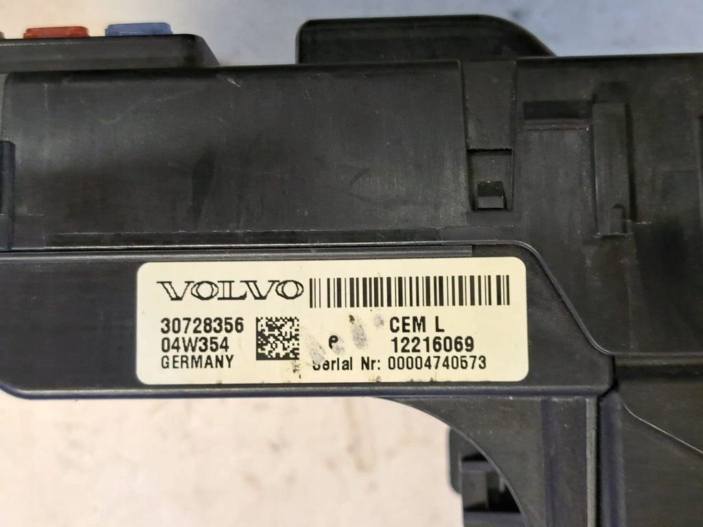 фото №5, Volvo s80 2005 коробка запобіжників