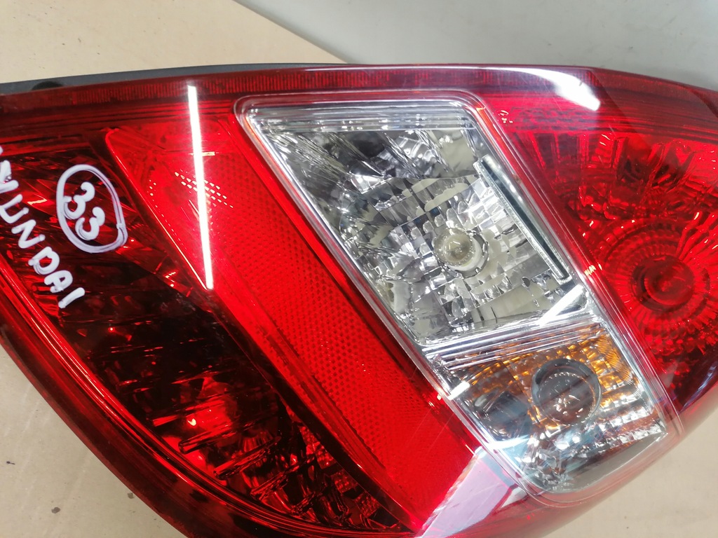 фото №7, Лампа правая + левая задняя hyundai i i20 08-12 5d hb