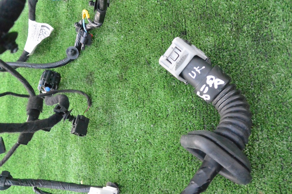 фото №6, Электропроводка дверь левая перед ghibli quattroporte uk