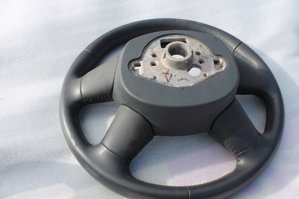 фото №10, Воздуховод кожаный audi a3 a4 a5 a6 s8 s7 a8 a7 r87