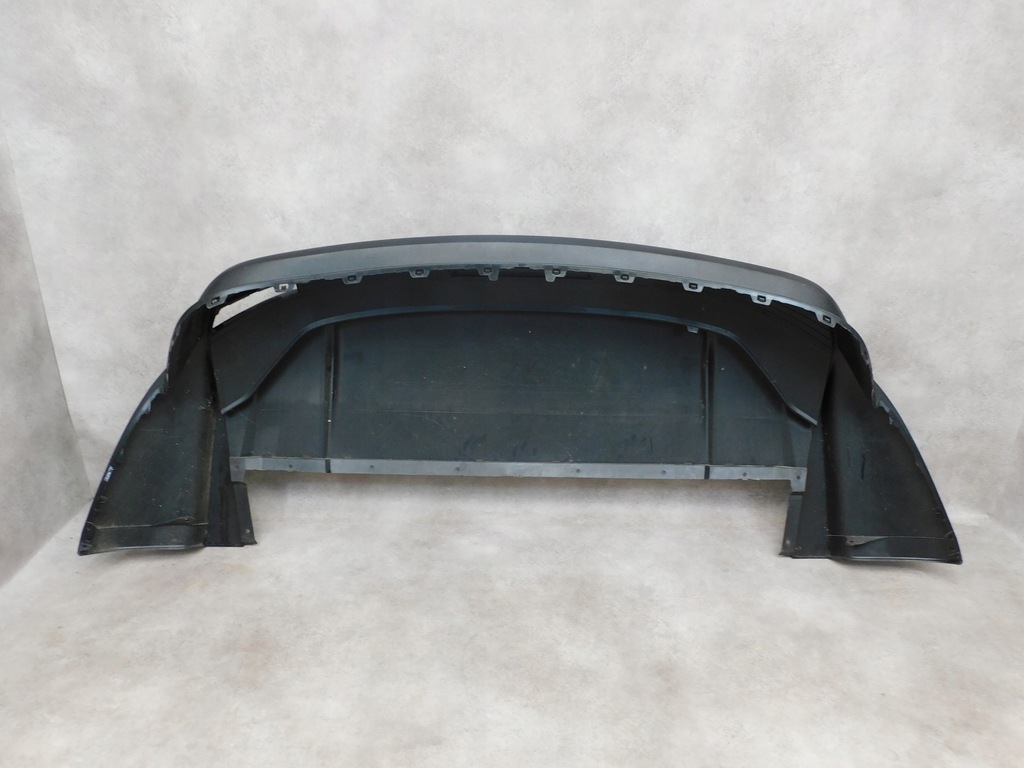 фото №10, Porsche taycan 9j 9j1807983f диффузор спойлер оригинальный номер