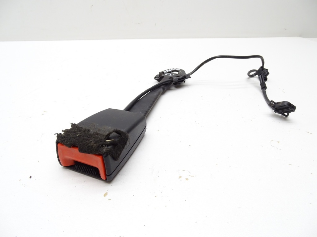 Кліпса поперечина безпеки права ліва перед audi a4 b8 a5 8t 8k0857755f Недорого