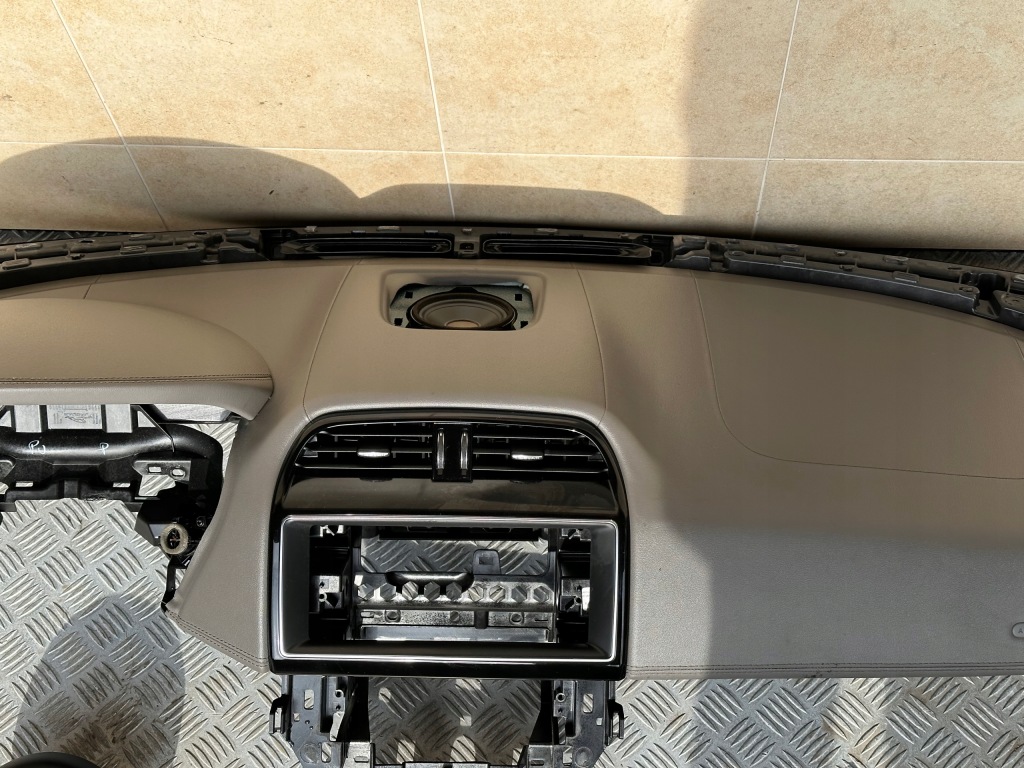 фото №4, Приборная панель консоль приборная панель подушка безопасности jaguar f-pace 2019 rok