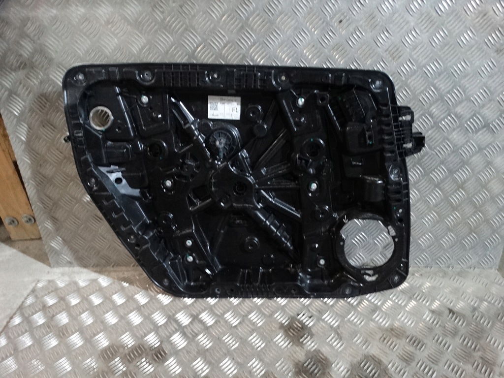 фото №1, Захист двері передня ліва mercedes glb x247 1