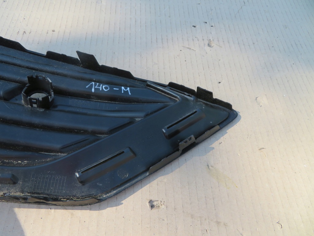 фото №9, Volvo s60 v60 ii - решітка заглушка бампера ліва 31688826